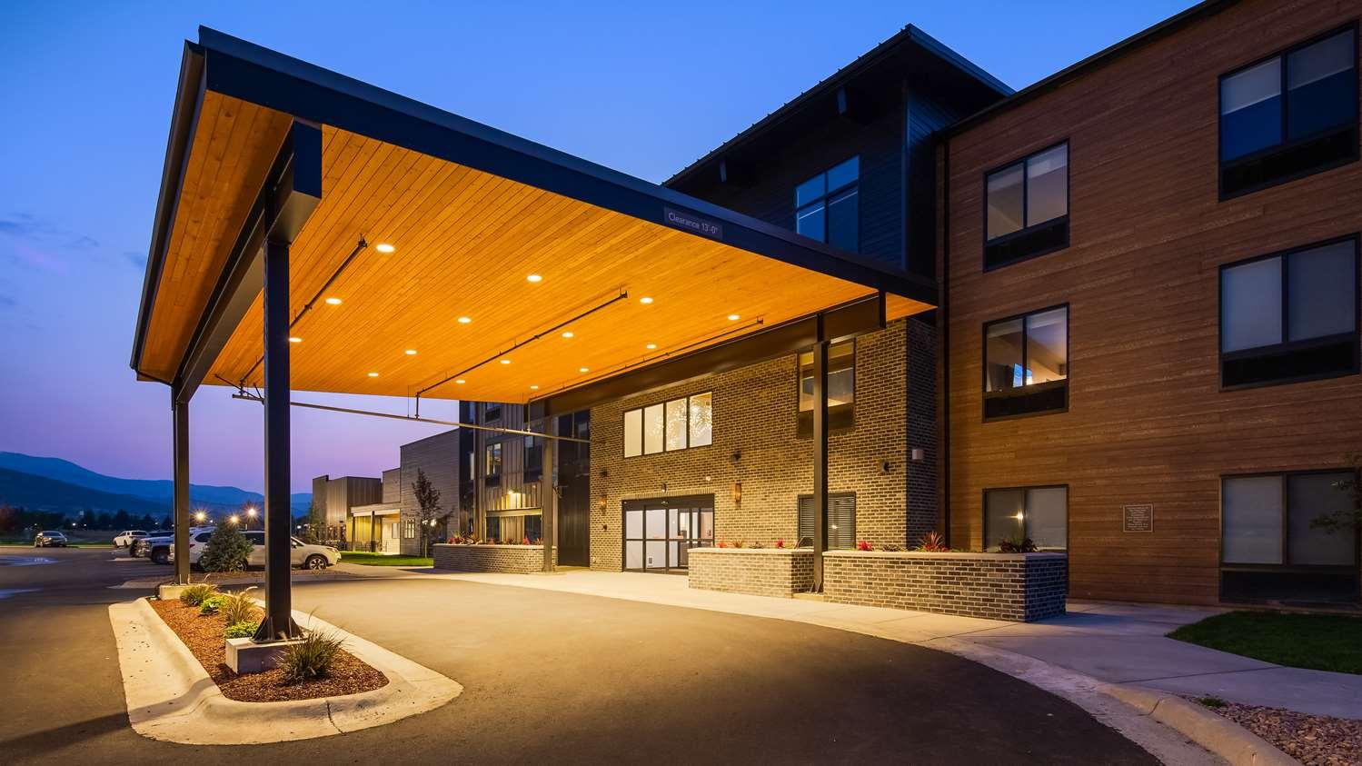 The Forge Hotel BW Signature Collection Anaconda Exterior photo